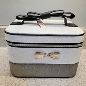 NWT Victoria's Secret Train Case Women Runway Silver Bow Rhinestone Vanity Bag